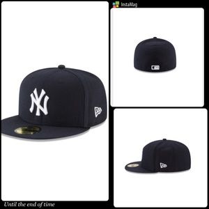 Official MLB New Era New York Yankees Cap, Size 7 3/4